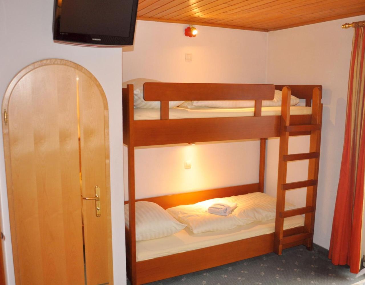 בריקסן אים טהלה Das Christine Appartement מראה חיצוני תמונה